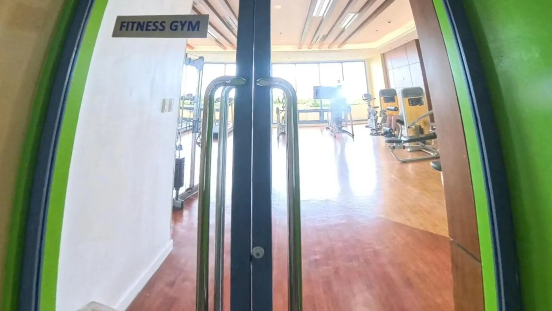 3Br Grand Riviera Suites By Mrsayla Manila Apartment